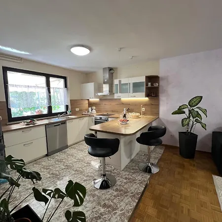 Hisa Ana Casa vacanze Ancarano