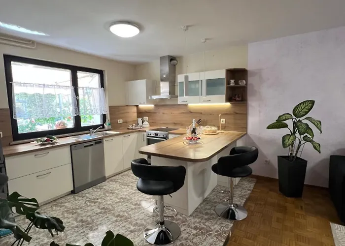 Hisa Ana بيت للعطل أنكاران