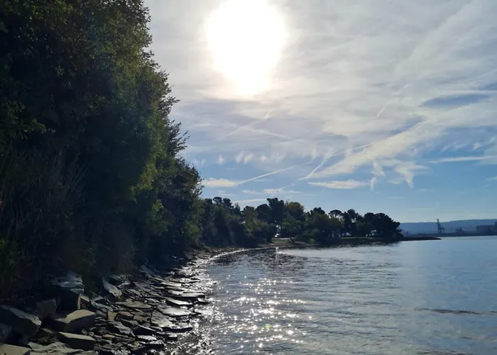 Hisa Ana بيت للعطل أنكاران