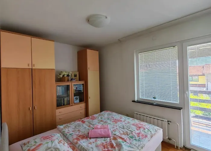 Hisa Ana * أنكاران